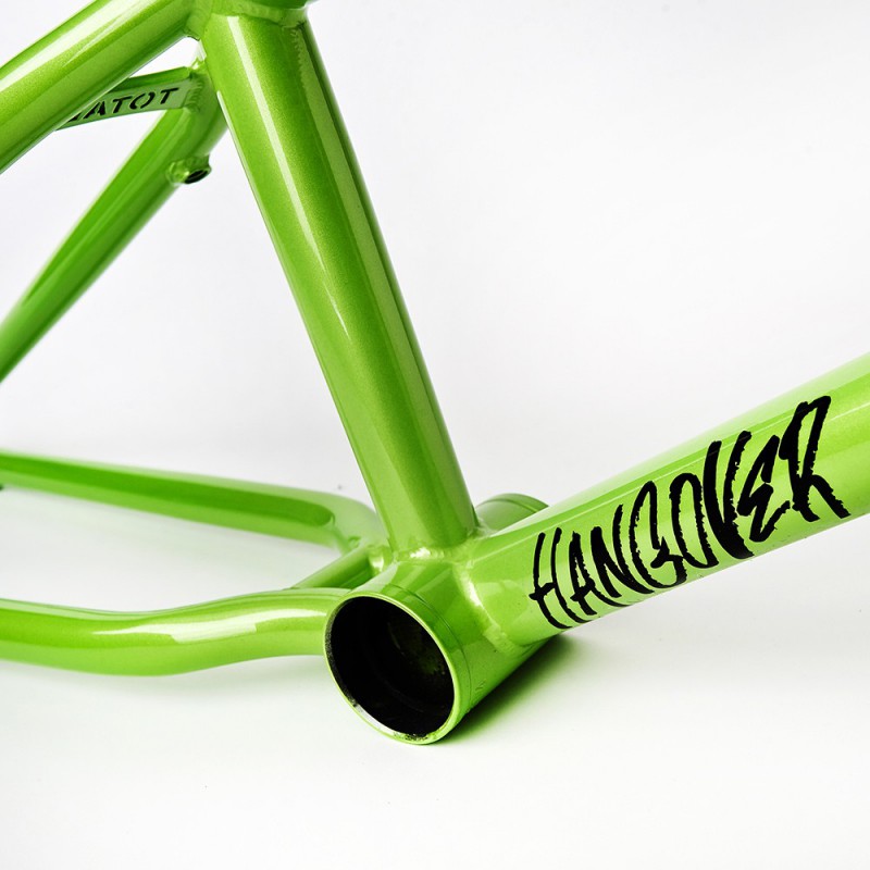 total hangover h2 frame