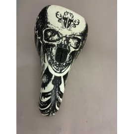 PIVOTAL SEAT PREMIUM SKULL WHITE